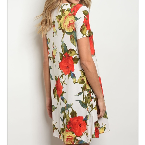 Short Sleeve Ivory Floral Dress - Picture 2 of 2
